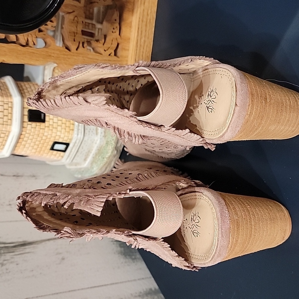 G.C. Shoes - Picture 4 of 7